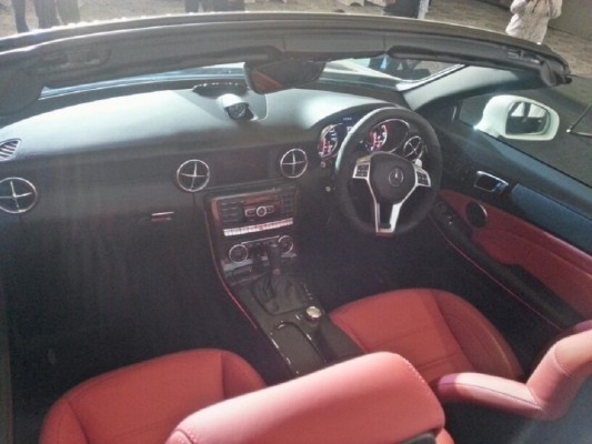Mercedes Benz SLK 55 AMG Interior