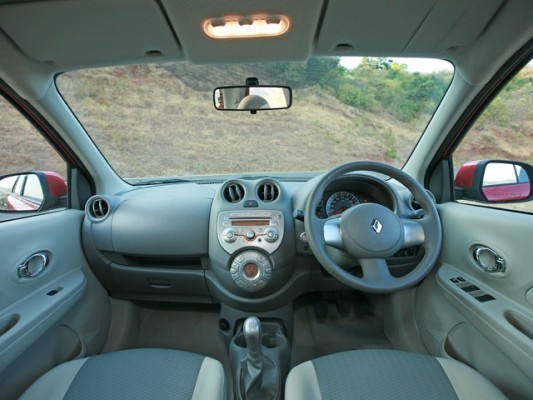 Old Renault Pulse interior