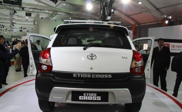 Toyota Etios Cross rear profile
