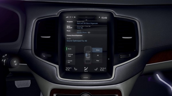 2015 Volvo XC90 infotainment
