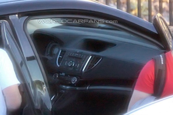 Honda CR-V facelift interior
