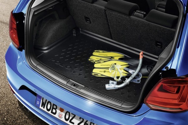 VW Polo facelift luggage tray