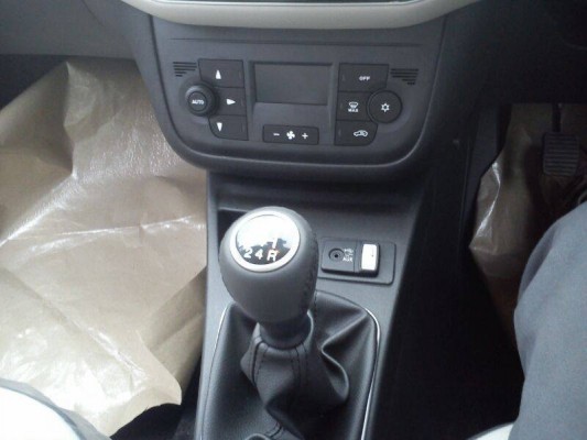 2014 Fiat Punto Evo facelift gearbox
