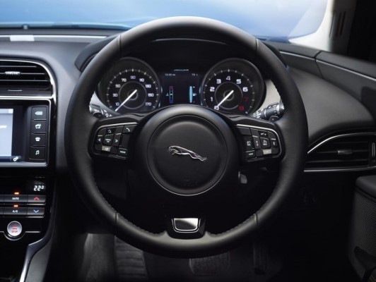 New Jaguar XE Sedan steering wheel