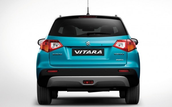 Suzuki Vitara compact SUV rear side and tail lamps