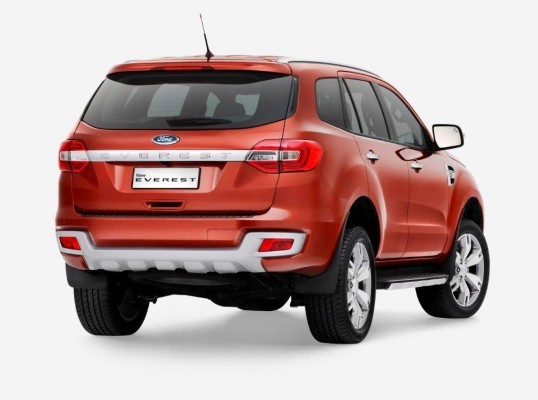 New 2015 Ford Endeavour rear end