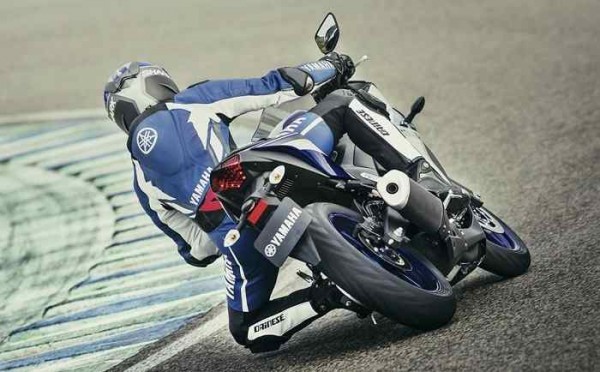 Yamaha R3 Rear