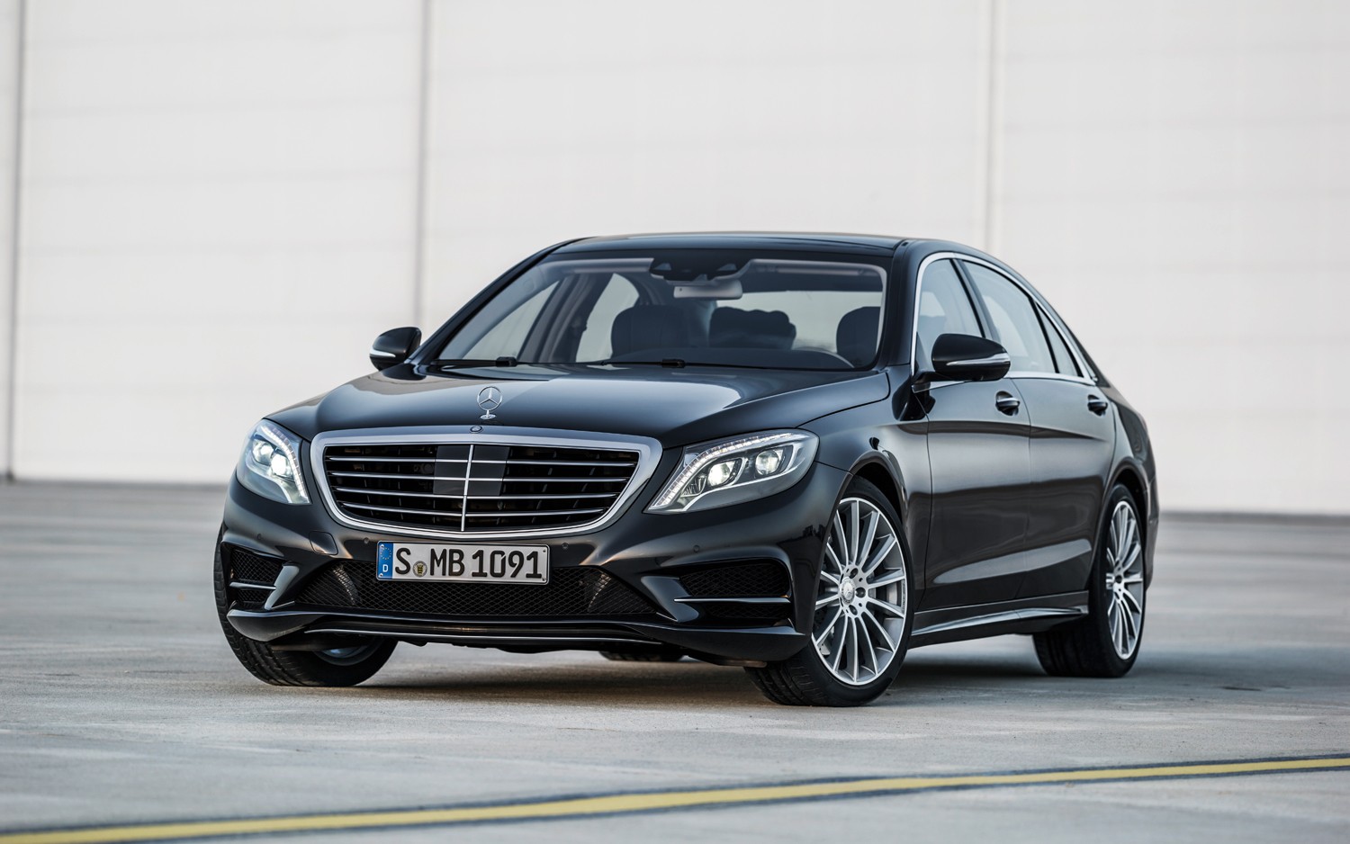 Mercedes-Benz S-Class launched- features, power and price