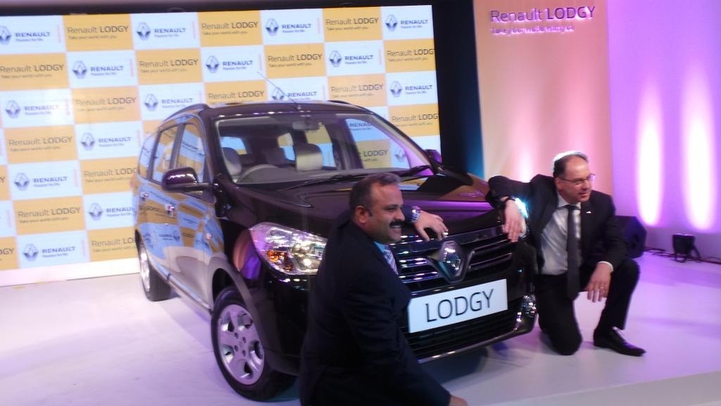 Renault Lodgy Launched in India