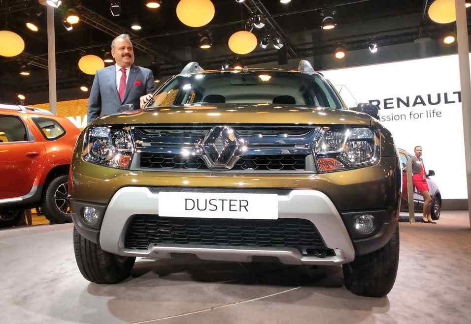 2016 Renault Duster at auto expo