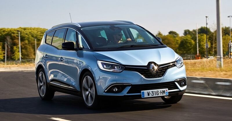 2017 Renault Grand Scenic India front