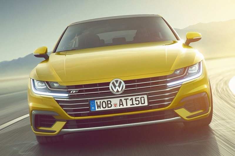 Volkswagen Arteon India front