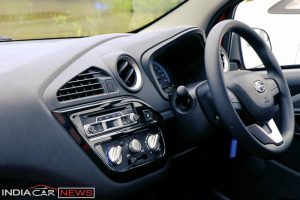 Datsun redigo 1000cc review steering wheel