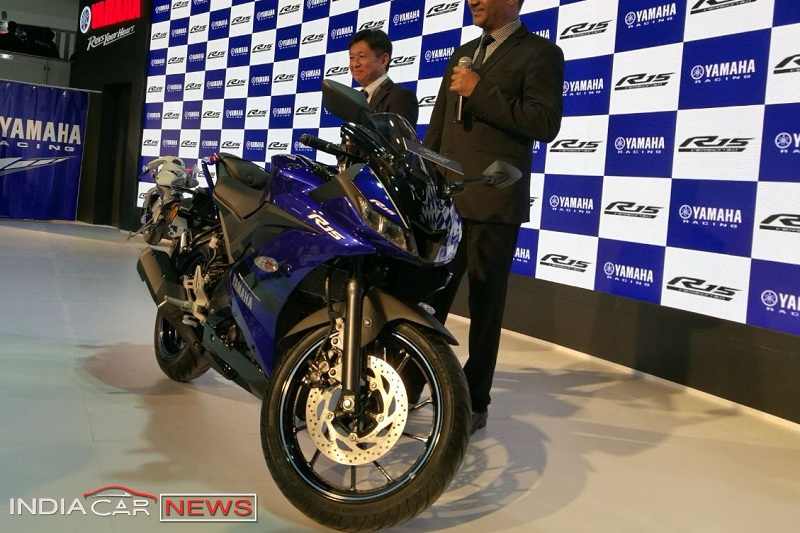 2018 Yamaha R15 V3 Price Specifications Top Speed Mileage