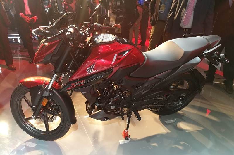  Honda  X  Blade  160  ABS Price Specifications Mileage 