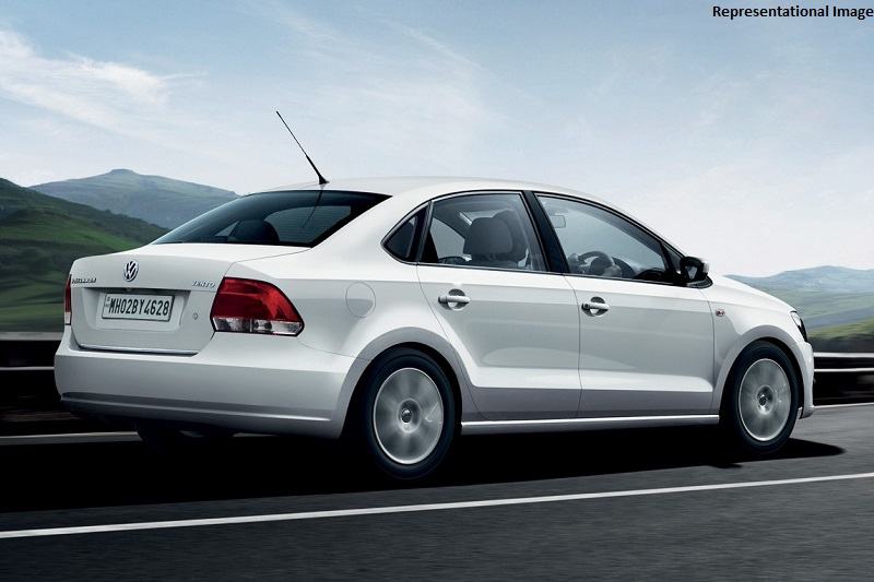  Volkswagen Vento Facelift detecta pruebas antes del lanzamiento