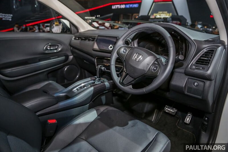 2019 Honda HR-V Mugen Interior