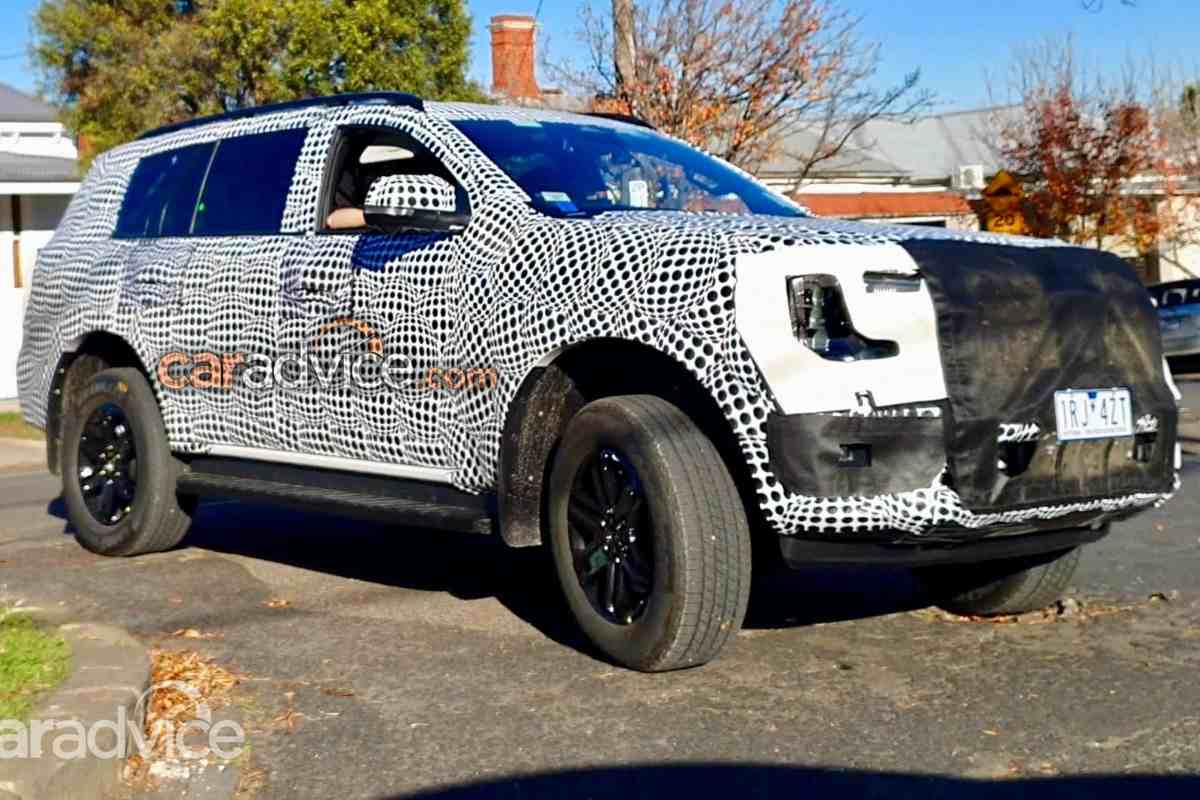 2022 Ford Endeavour Spied Launch