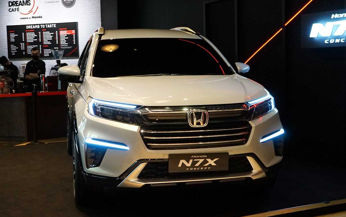 2022 Honda N7X