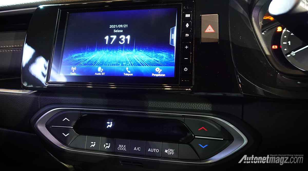 2022 Honda BR-V touchscreen