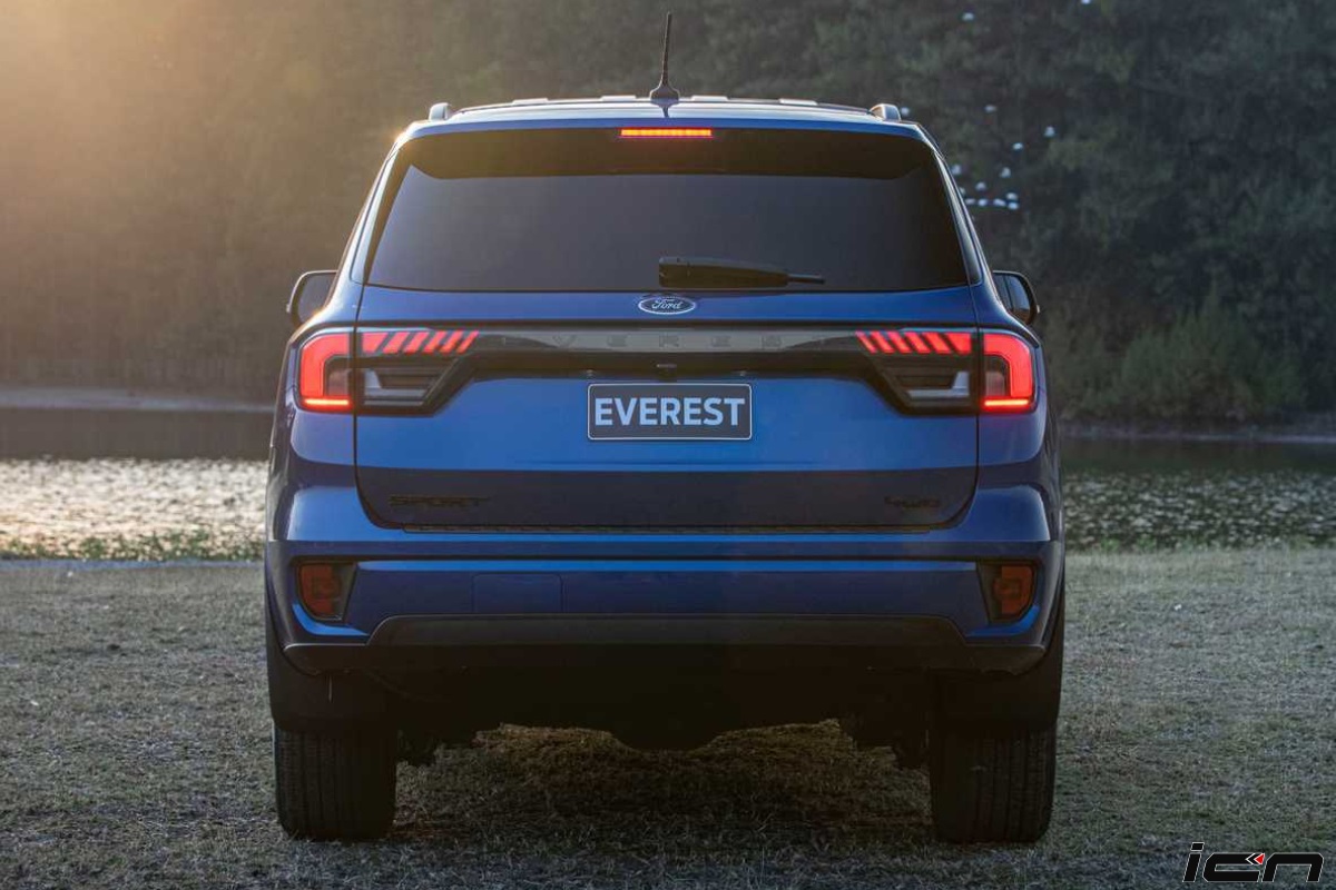 New Ford Endeavour Rear