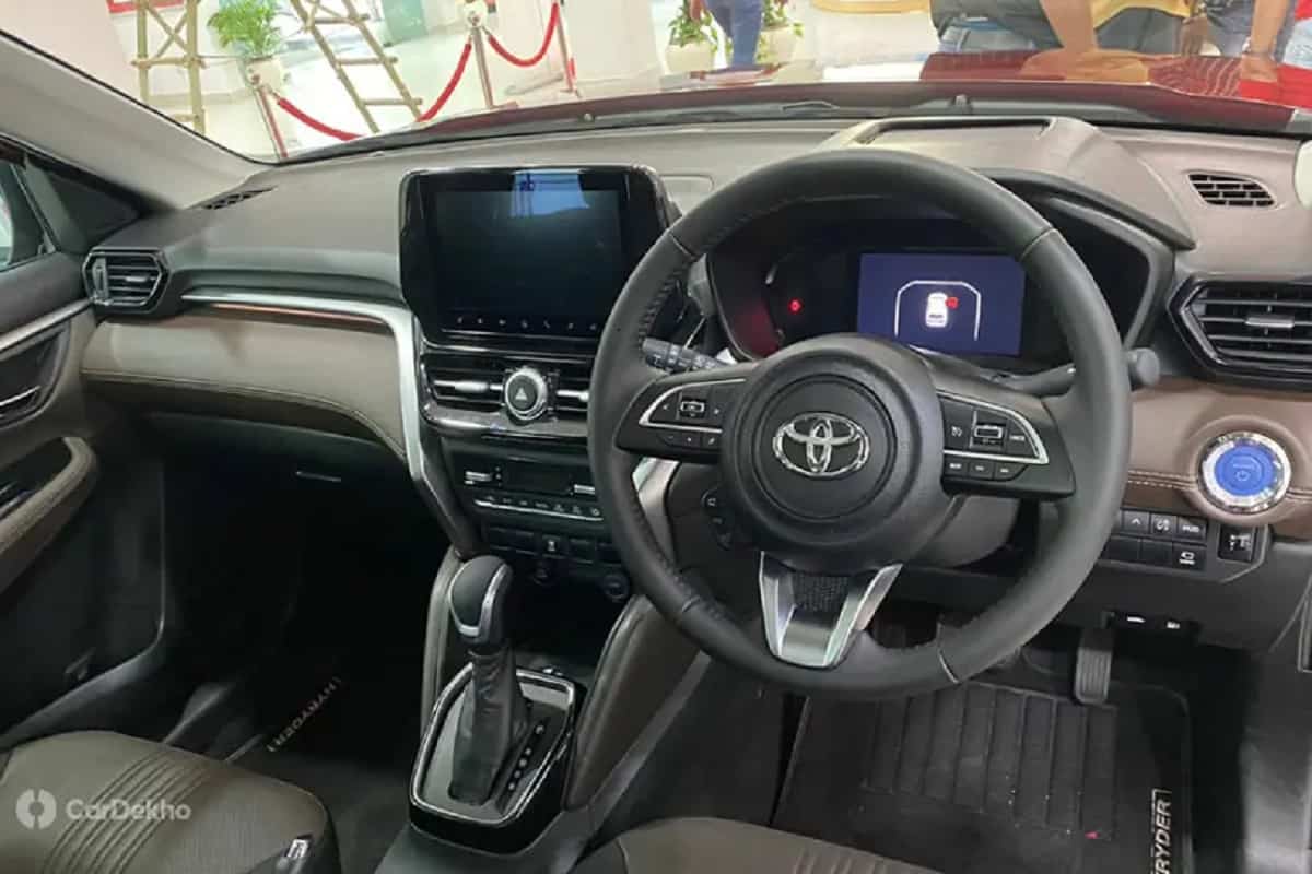 Toyota Hyryder interior