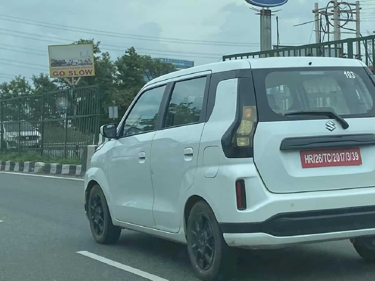 Maruti WagonR EV spied