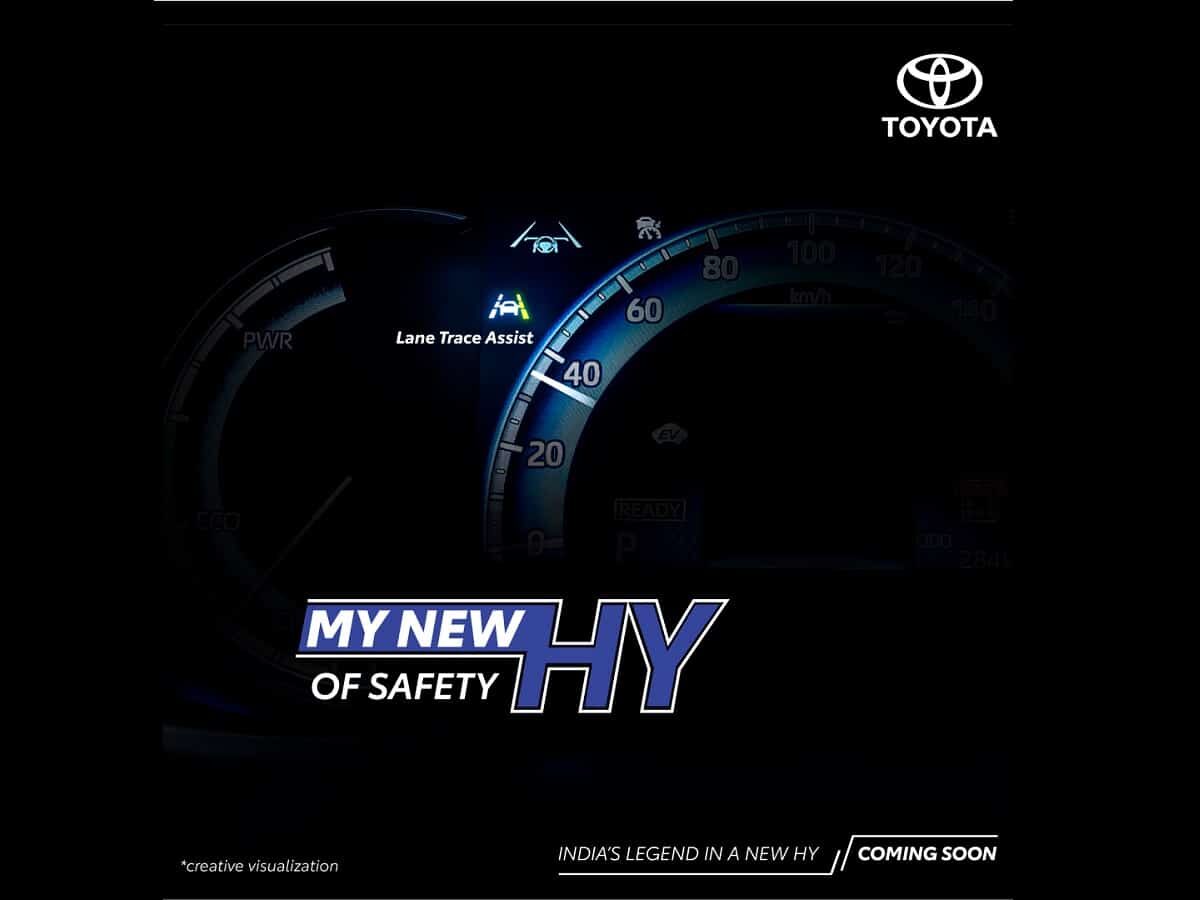 ویژگی های Toyota Innova Hycross