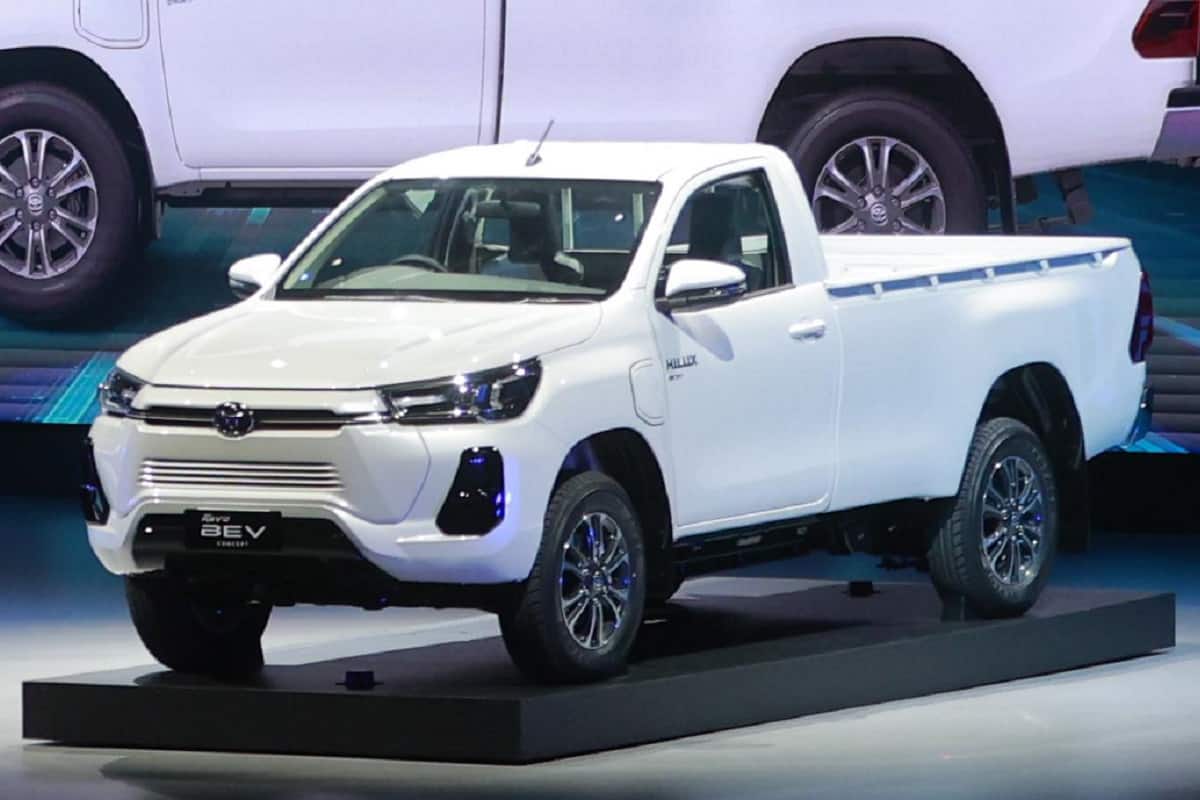 Toyota Hilux electric concept