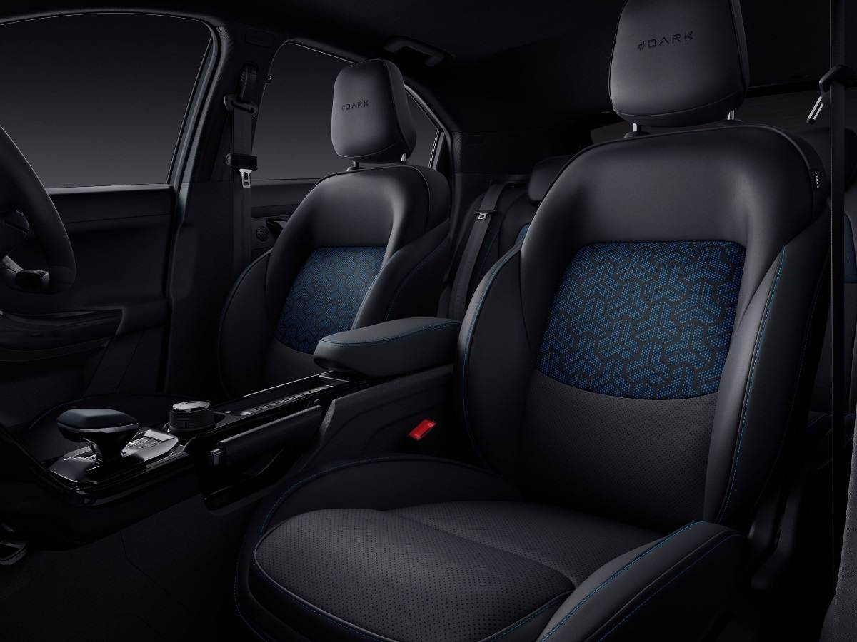 Tata Nexon EV Dark Edition seats